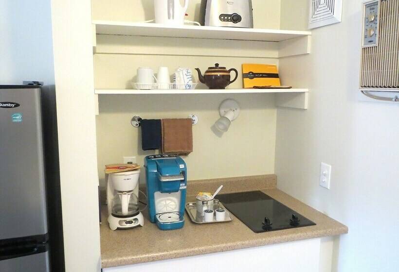 Номер Стандарт 2 Двуспальные Кровати, Round Up Motel