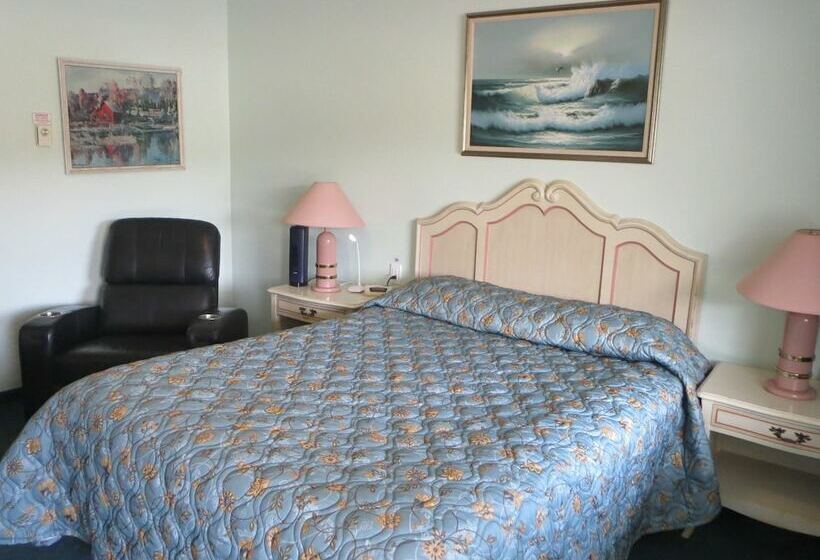 Номер Стандарт 2 Двуспальные Кровати, Round Up Motel