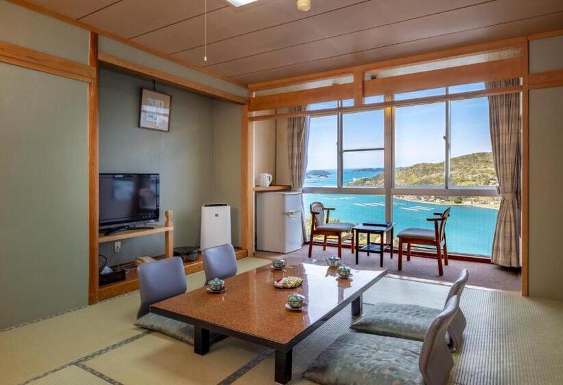 带海景标准四人间, Ama No Shima