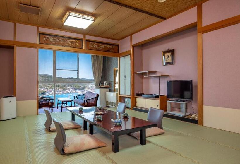 带海景标准四人间, Ama No Shima