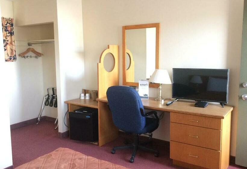 חדר סטנדרט, Trunk Road Motel