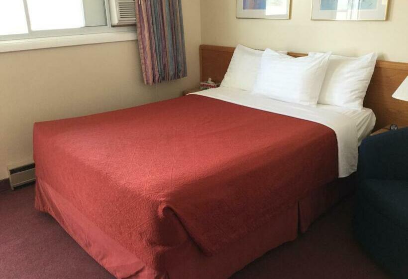 חדר סטנדרט, Trunk Road Motel