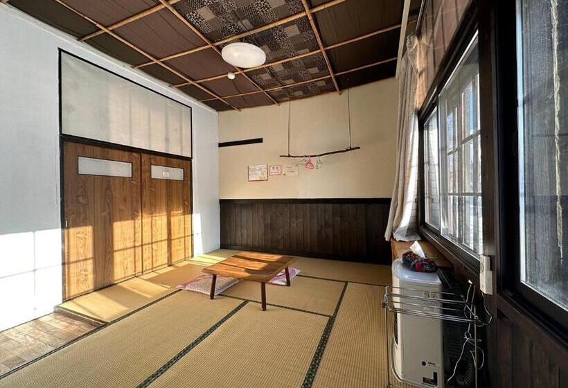 스탠다드 룸, Boken Kazoku