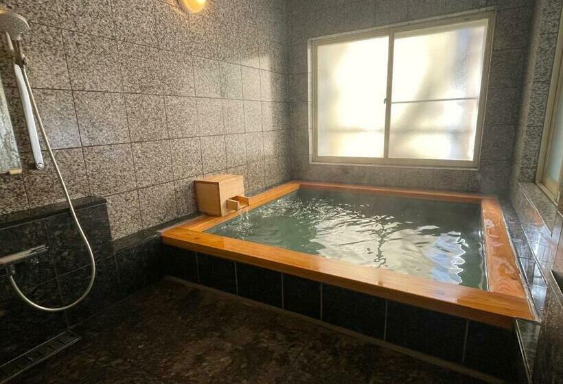 חדר דלוקס, Little Grebe