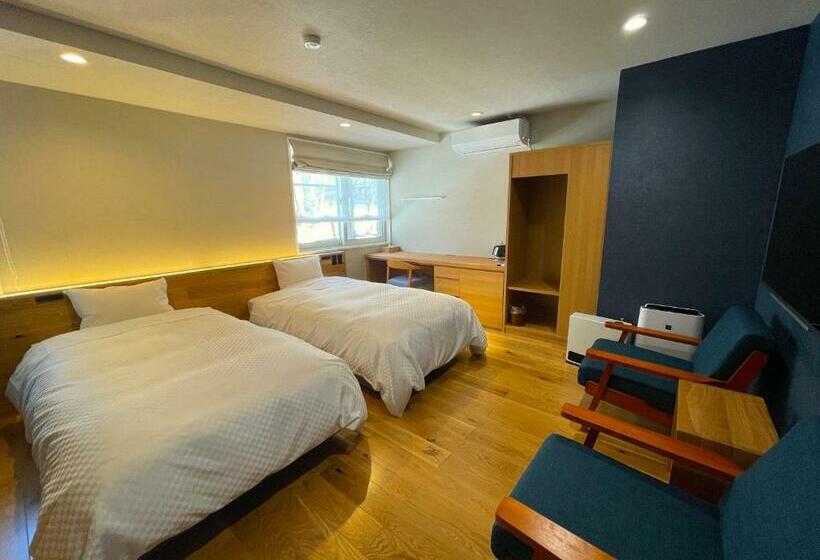 חדר דלוקס, Little Grebe