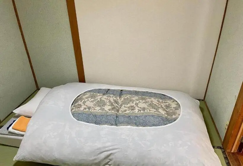 اتاق استاندارد یک تخته با سرویس بهداشتی مشترک, Ryokan Matsukaze