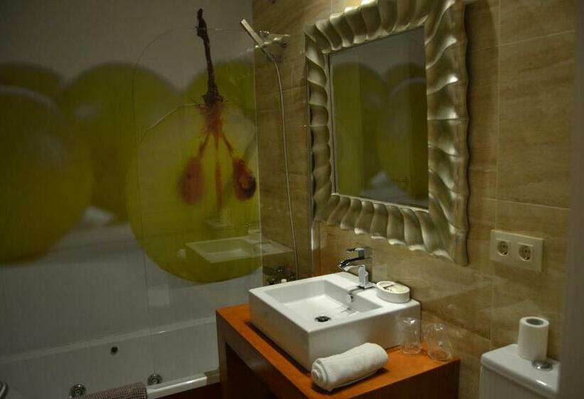 اتاق استاندارد, 7 Uvas