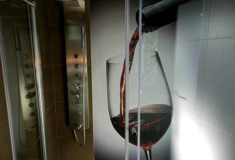 اتاق استاندارد, 7 Uvas