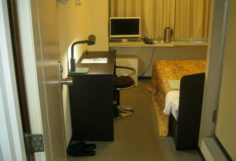 חדר סטנדרט יחיד, Avanti