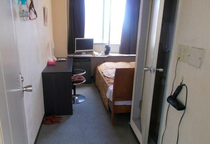 חדר סטנדרט יחיד, Avanti