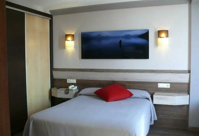 اتاق استاندارد سه نفره, Gran Casona De Sanabria