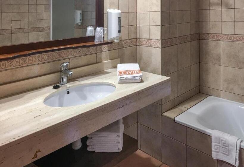 발코니 수피리어 룸, Fonda Merce