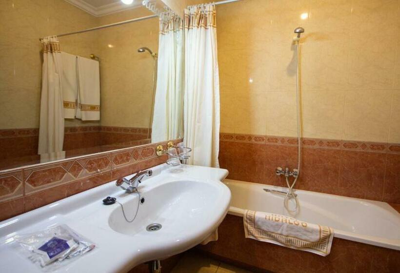 غرفة قياسية, Hidalgo