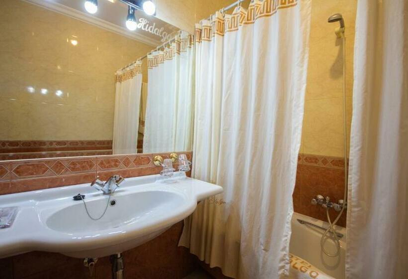 غرفة قياسية, Hidalgo