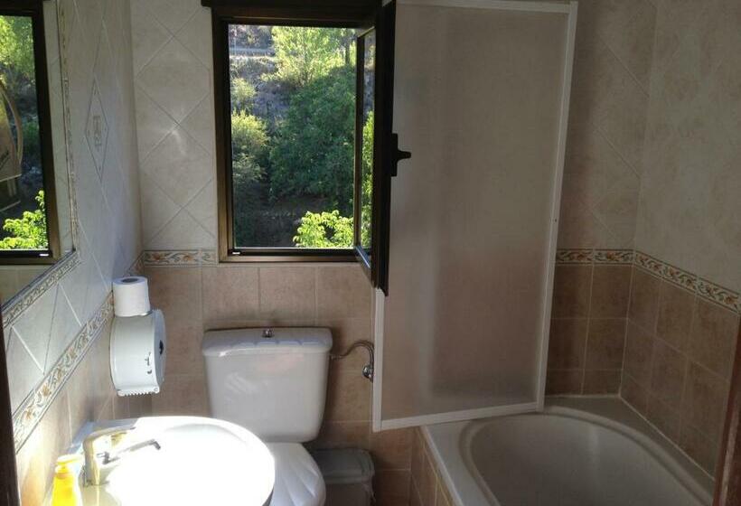 غرفة قياسية, Hospedaje Rural Casa Parri