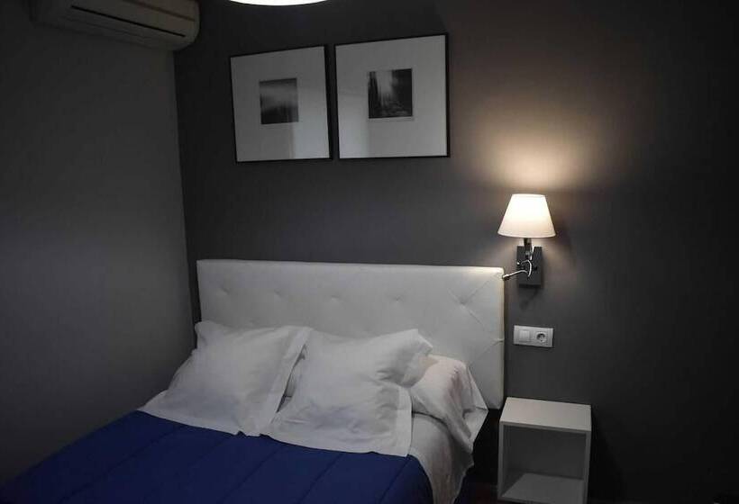 标准单人间, Hostal El Rocio