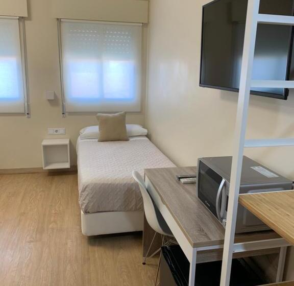 经典家庭房间, Hostal El Rocio