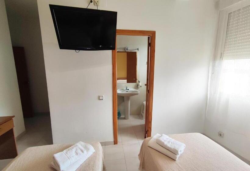 标准间, Hostal Neus