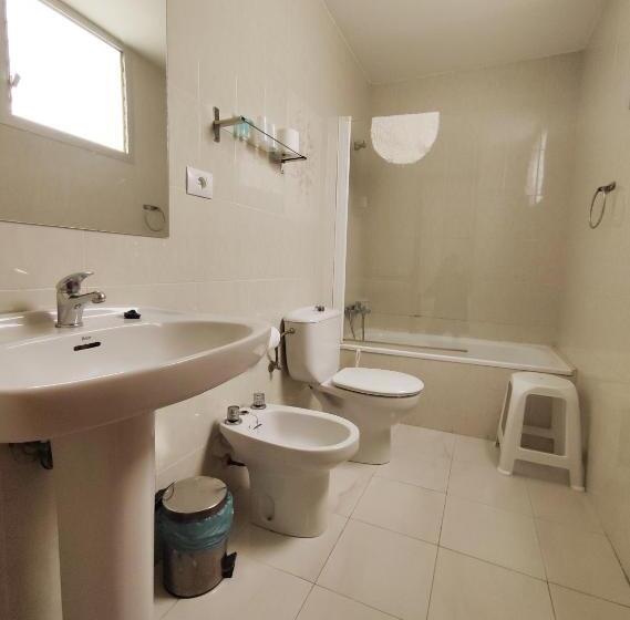 标准间, Hostal Neus