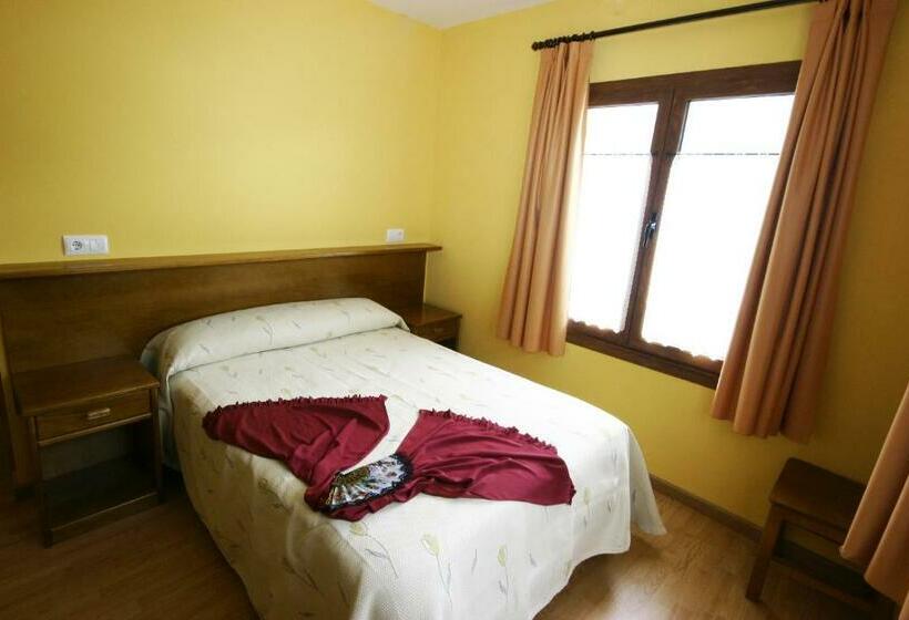 غرفة قياسية, Restaurante Canero