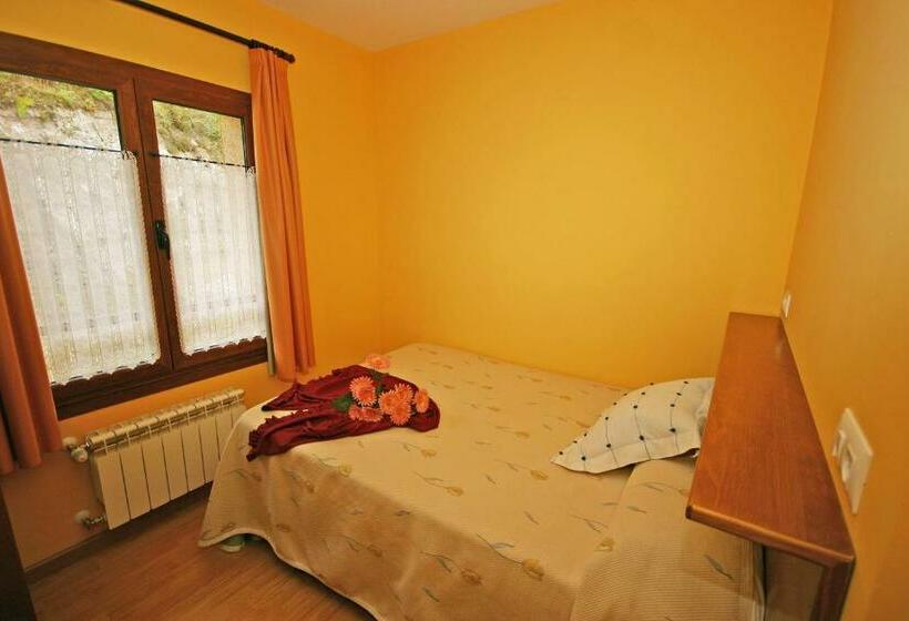 غرفة قياسية, Restaurante Canero