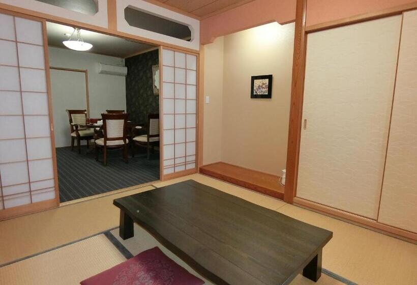 Номер Deluxe, Yurakuan Miyazaki