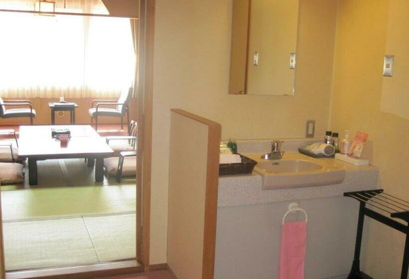 스탠다드 룸, Shosenkaku