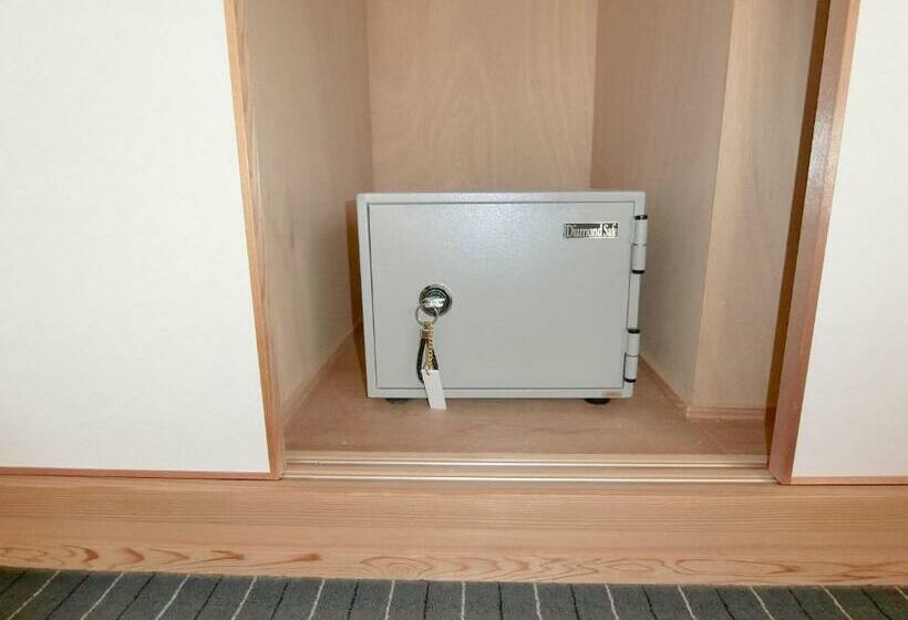 Номер Стандарт, Yurakuan Miyazaki