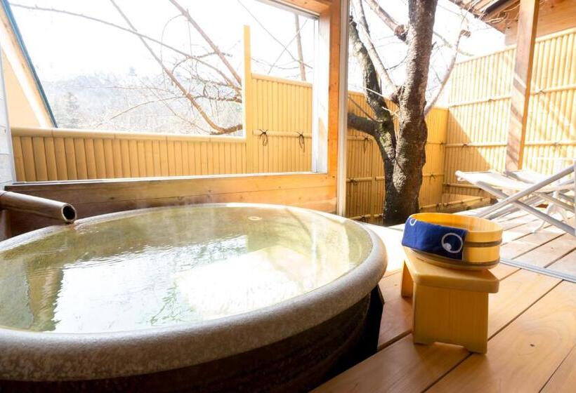 스탠다드 룸, Shosenkaku