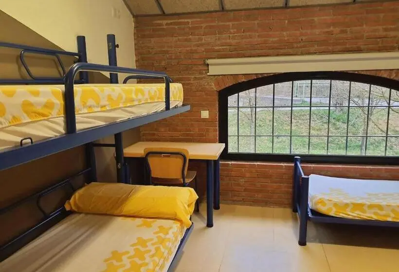 スタンダード４人部屋, Alberg Sant Joan De Les Abadesses Xanascat