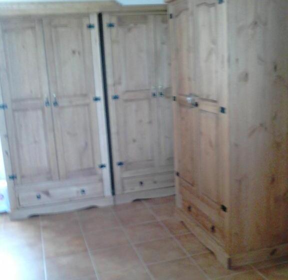 Кровать в Общей Комнате, Albergue Camino Norte Hostel