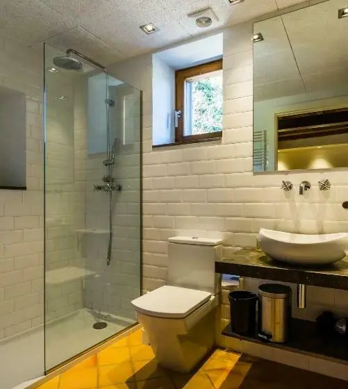 ベーシックルーム, B&b La Rectoria De Sant Miquel De Pineda