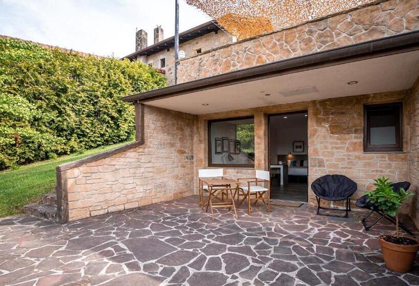 ガーデンビュースタンダード４ベッドルーム, Casa Rural Arotzenea