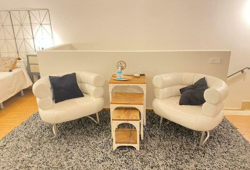 Полулюкс, Chinchonspa