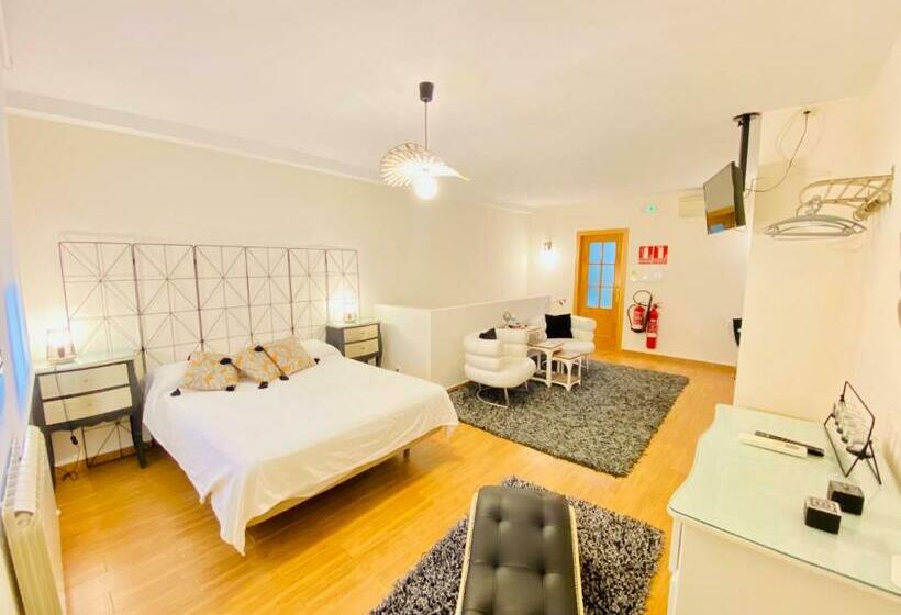 Полулюкс, Chinchonspa