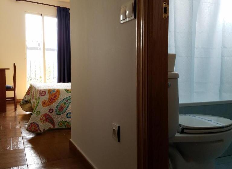 标准间, Condes De Buñol