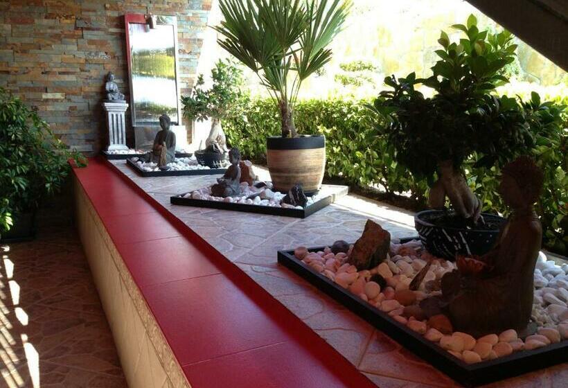 标准间, El Jardin