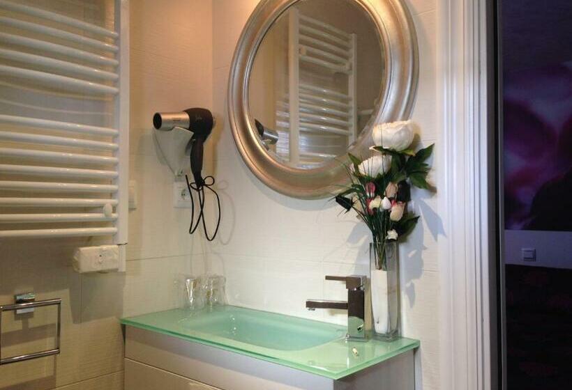 标准间, El Jardin