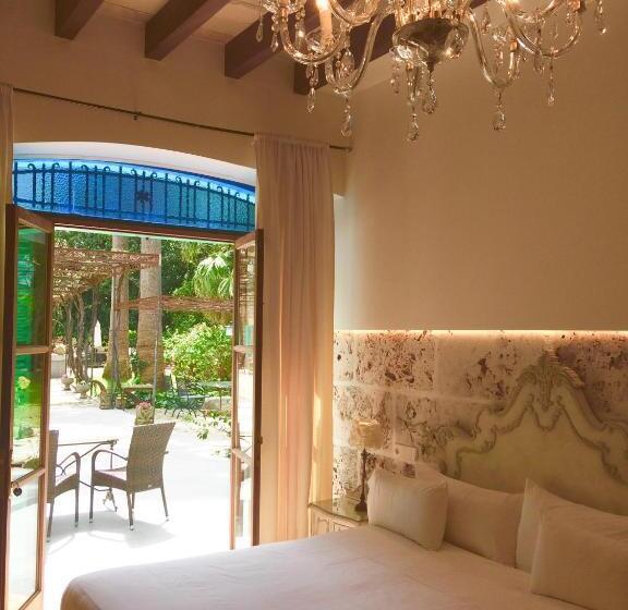 جناح جونيور مزوَّد بتراس, Finca Cas Sant