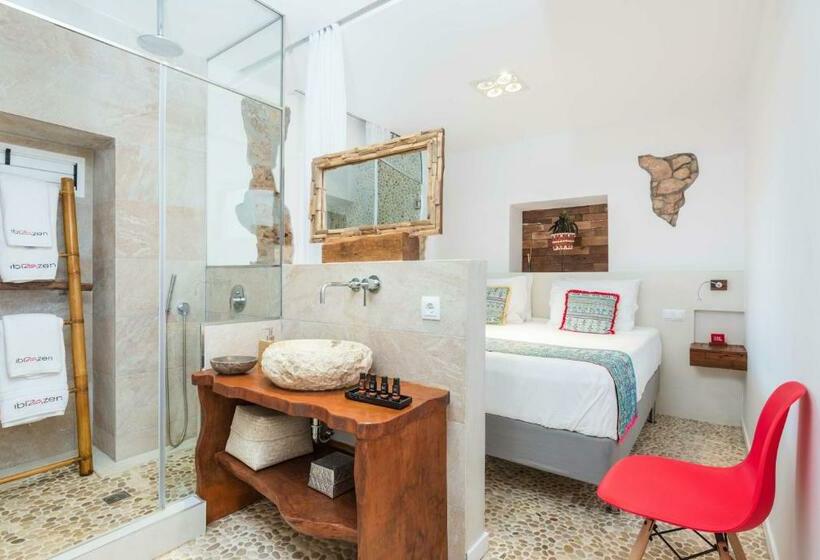 标准间带游泳池, Ibizazen