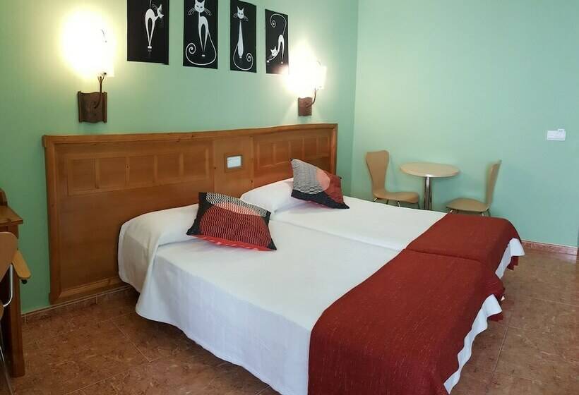 Номер Стандарт с Гидромассажем, La Barca