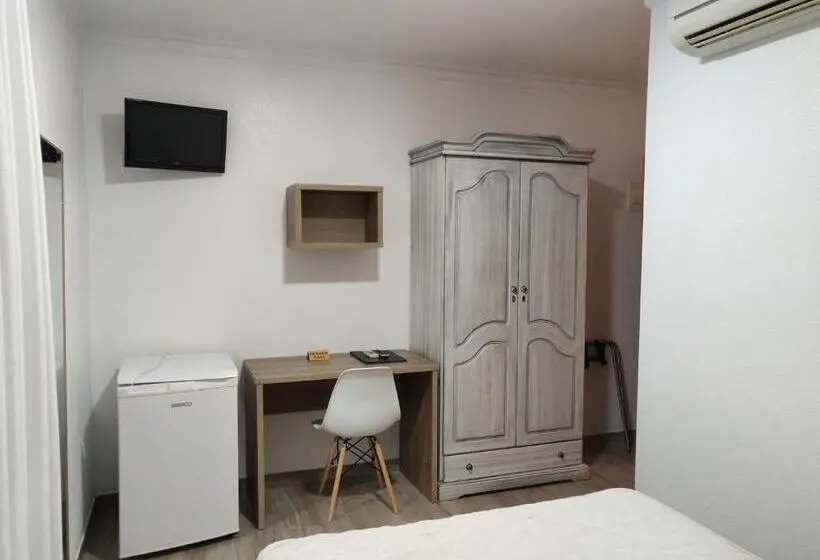 Standard Yhden Hengen Huone, La Posada