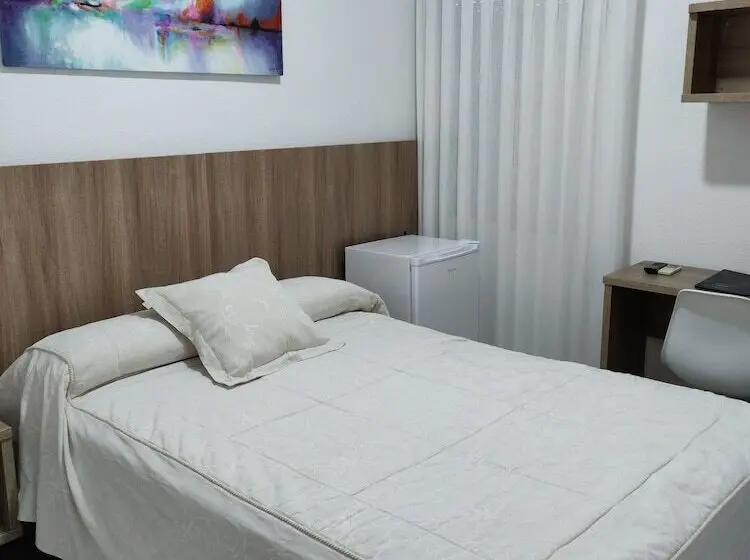 Standard Yhden Hengen Huone, La Posada