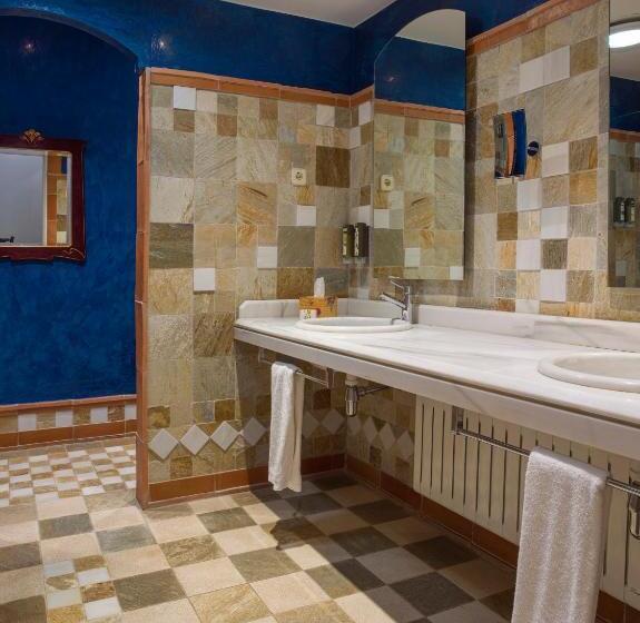 סוויטת ג'וניור, La Torre Del Visco   Relais & Châteaux