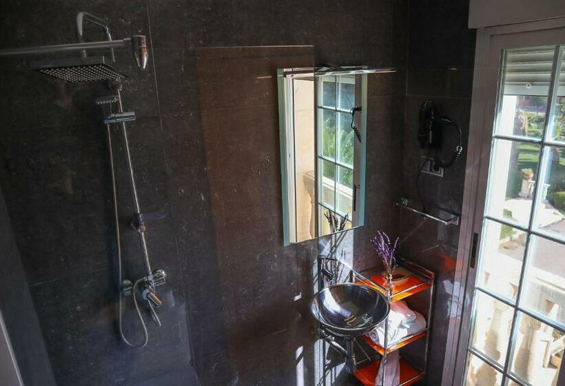 スタンダードルーム, Las Navas