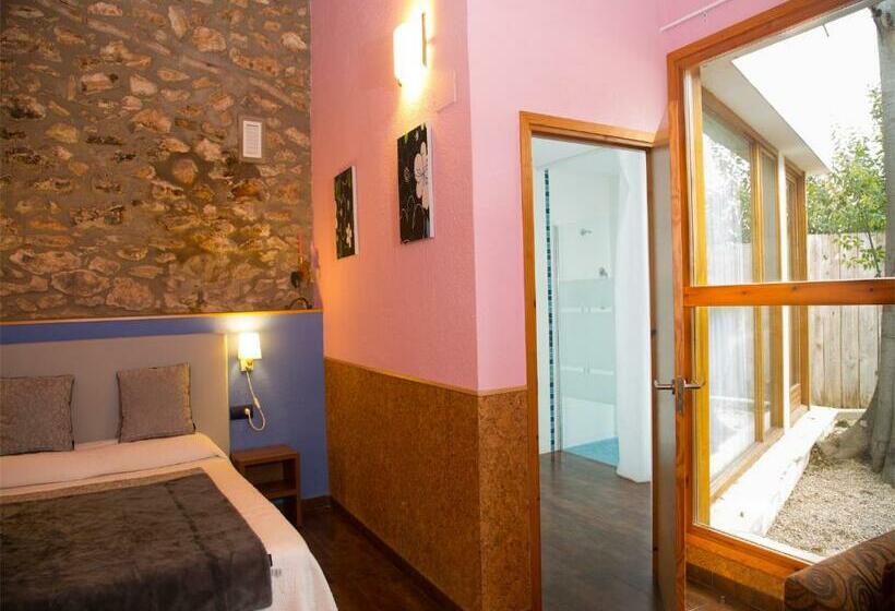 标准间, Mas Masdeu