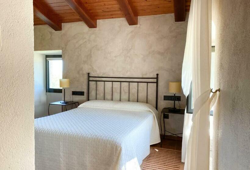 Номер Стандарт, Mas Trobat