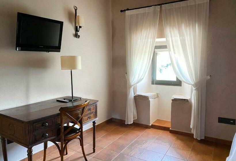 Люкс, Mas Trobat