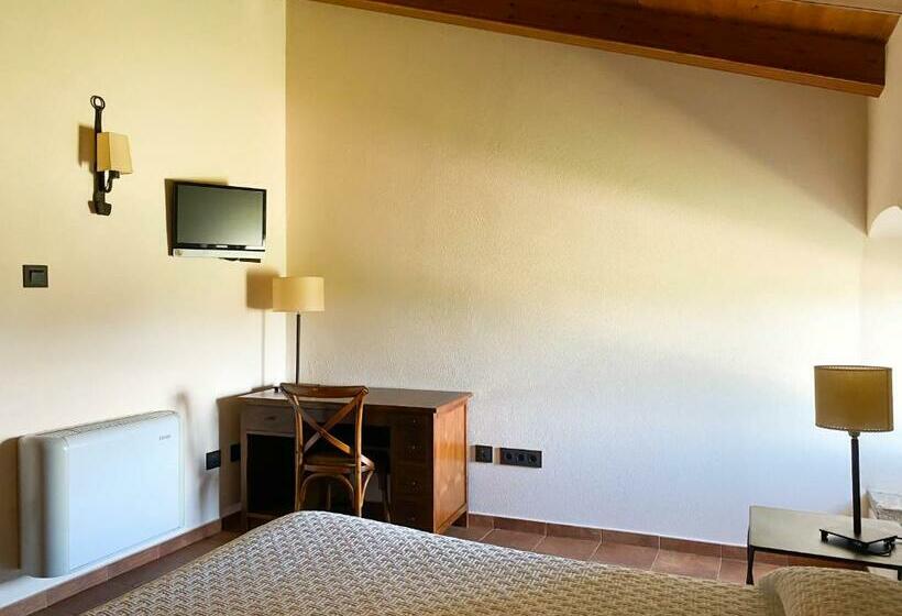 Номер Стандарт, Mas Trobat