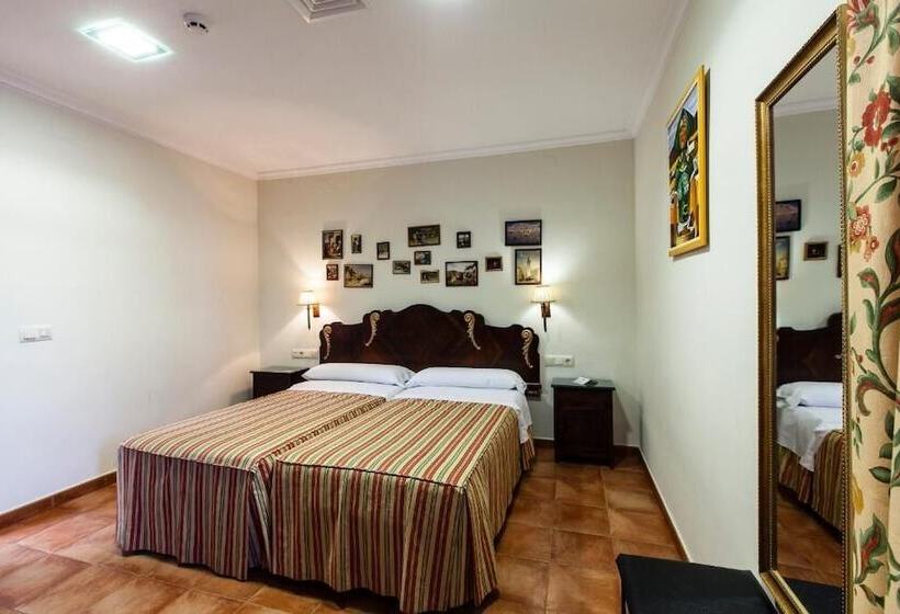 スタンダードトリプルルーム, Palacio Del Intendente